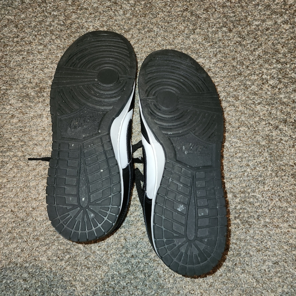 Nike Panda Dunks size 11.5